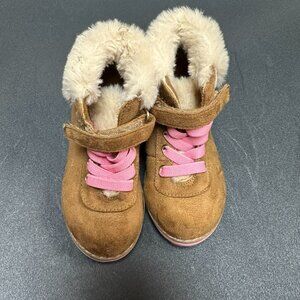 **NEW** Girls Children’s Place Tan Suede Boots With Fur And Pink Laces